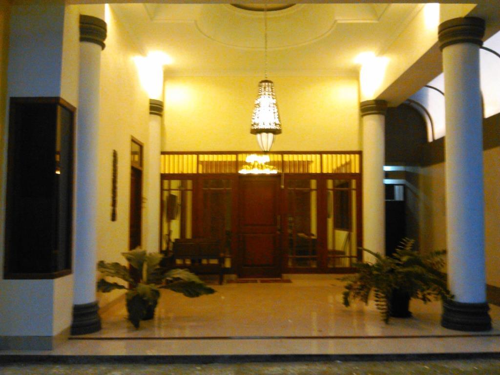 يوغياكارتا Griya Putri Dewi Guesthouse المظهر الخارجي الصورة