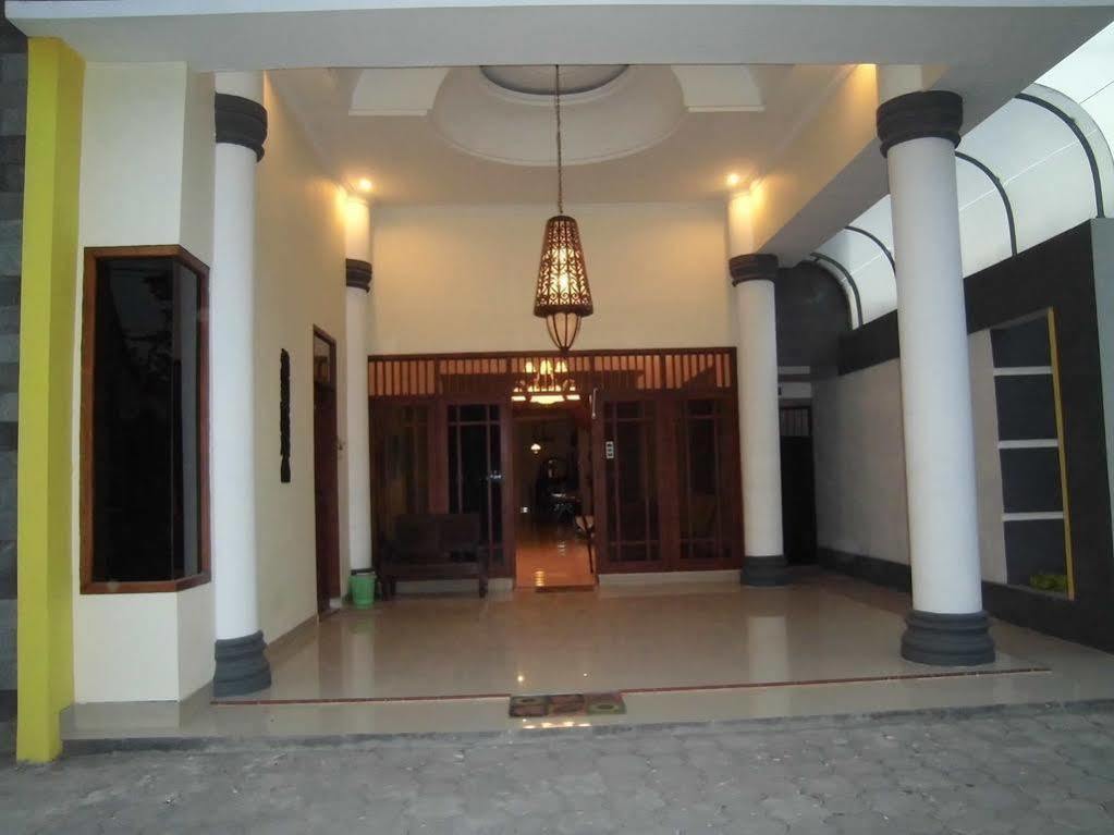 يوغياكارتا Griya Putri Dewi Guesthouse المظهر الخارجي الصورة